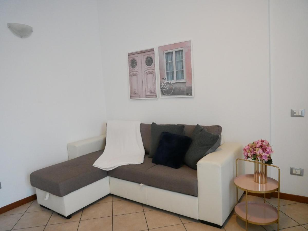 Diadema Pink - Immobili E Soluzioni Rent Bergamo Exterior photo