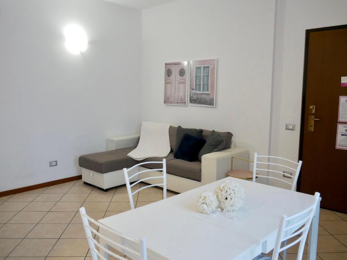 Diadema Pink - Immobili E Soluzioni Rent Bergamo Exterior photo